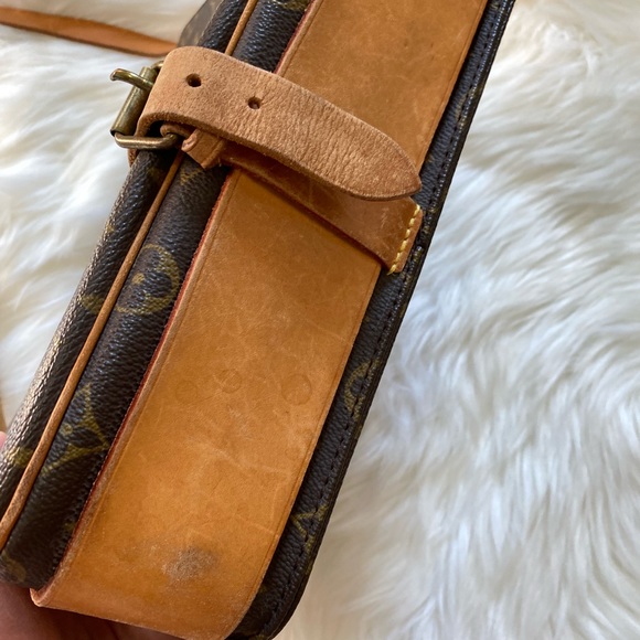 Authentic vintage Louis Vuitton monogram Cartouchiere GM - Picture 5 of 13
